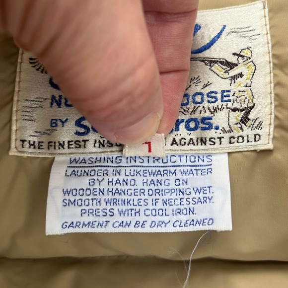 Vintage Goose Down Schott Bros NYC Camel Tan Puffer Vest Men's Large - Picture 4 of 10